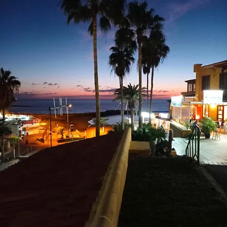 Americas Seafront - Free Wi-fi Ferienhaus