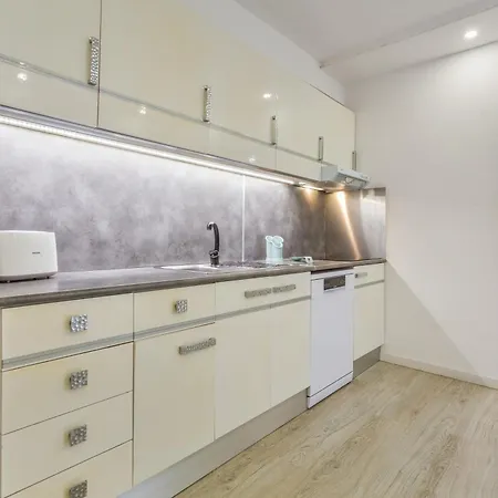 Holiday home Americas Seafront - Free Wi-fi Playa de las Americas (Tenerife)